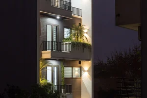 Staggered Facade Design of Bac Ninh House Goes Viral in American Media - image 4