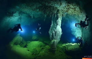 Deep Sea Secrets: Discovering the World's Most Mysterious Underwater Natural Wonders - image 1