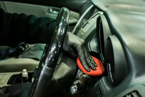 Car Spa Services Overwhelmed as Demand Spikes Before Tet - image 10