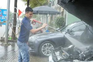 Car Spa Services Overwhelmed as Demand Spikes Before Tet - image 6