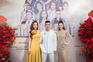 Quế Vân Hosts Lavish Housewarming Party Attended by Close Friend Ưng Hoàng Phúc and Stars - image 1