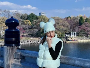 Actress Phuong Oanh Radiates Beauty and Elegance During Her Twin Pregnancy - image 8