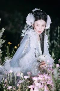 Artistic Portraiture: YiTuYu Art Language Vol.4450 Featuring Chu Yuan Yuan - image 12