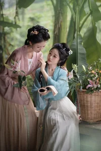 Elegant Aesthetics: YiTuYu Art Language Vol.5566 with Model Ting Er - image 13