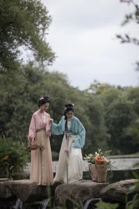 Elegant Aesthetics: YiTuYu Art Language Vol.5566 with Model Ting Er - image 23