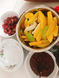 Noo Phước Thịnh Shares Budget Cooking Skills and a Hidden Secret Fans Just Discovered - image 6