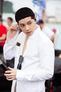 Noo Phước Thịnh Shares Budget Cooking Skills and a Hidden Secret Fans Just Discovered - image 5