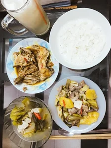 Noo Phước Thịnh Shares Budget Cooking Skills and a Hidden Secret Fans Just Discovered - image 4