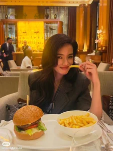 Shu Qi Goes Viral with Playful Wink During High-Profile Event - image 2