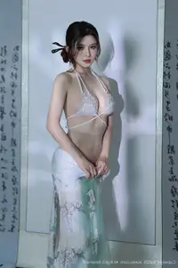 XiuRen No.10694 A Yi Sha: Captivating Oriental Elegance in a Stunning Dress - image 54