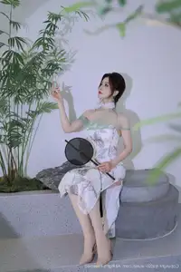 XiuRen No.10694 A Yi Sha: Captivating Oriental Elegance in a Stunning Dress - image 10