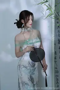 XiuRen No.10694 A Yi Sha: Captivating Oriental Elegance in a Stunning Dress - image 9