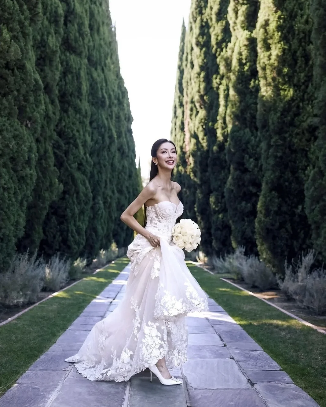 Stunning Visuals of the Tycoon's Daughter Who Captured a Famous Singer's Heart