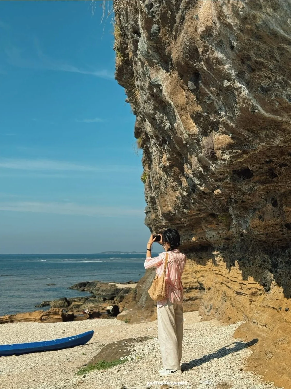 Solo Wanderlust: Finding Peace on the Stunning Island of Ly Son