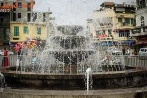 Uncovering the Historical Secrets of Long Van Fountain by Hoan Kiem Lake - image 9