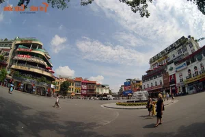 Uncovering the Historical Secrets of Long Van Fountain by Hoan Kiem Lake - image 10