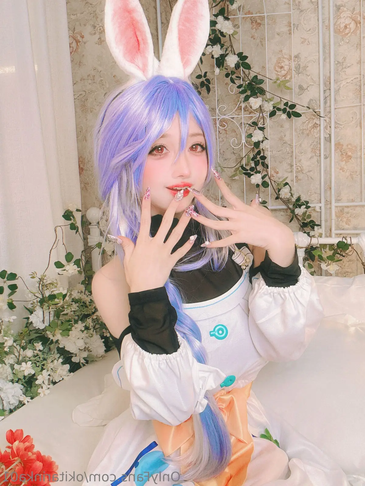 Coser Rinka as Pekomama: Sweet Charm, Captivating Beauty