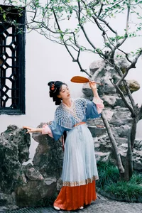 YiTuYu Art Language Vol.10568 featuring Model Yi Ming - image 0