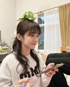 Jang Nara's Age-Defying Beauty Secrets: Three Simple Steps for Youth - image 1
