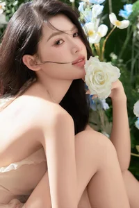 Stunning Beauty Portraits of Miss Earth Vietnam 2023 Contestant: Elegant Fashion and Natural Grace for Style Inspiration - image 0