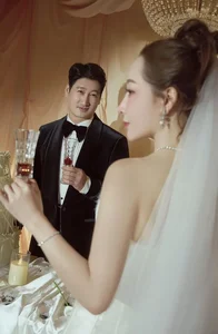 NSUT Ngoc Quynh Celebrates Third Marriage with Stunning Wedding Photos - image 7