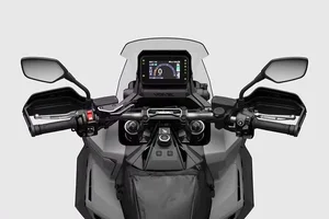 2027 Honda X-ADV 750: The Ultimate Adventure Scooter for Road Trips - image 7