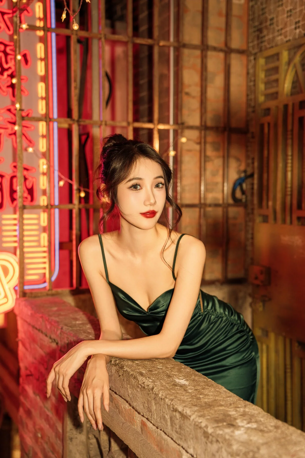 YiTuYu Art Language Vol.8005 O1ne Wan Artistic Portrait Gallery