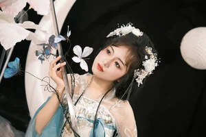 YiTuYu Art Language Vol.6340: Featuring the Mesmerizing Mu Mu in a Contemporary Photography Series - image 7