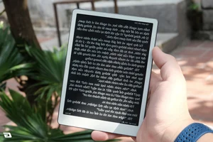 Hanvon Clear7 Koi Review: Innovative Oxide Boost Instant Float Screen - image 5