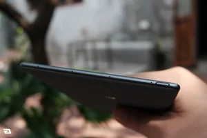 Hanvon Clear7 Koi Review: Innovative Oxide Boost Instant Float Screen - image 10