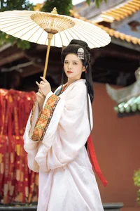 YiTuYu Art Language Vol.7799: The Visual Poetry of Model Qing Qing - image 20