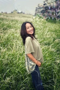 Nha Phuong Sparkles at New Restaurant Opening While Pregnant - image 5