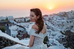 Santorini Dream: Dilraba Dilmurat’s Ethereal Bridal Shoot and the Art of Self-Love - image 1