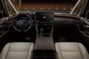 Toyota Unveils Affordable Alphard Plug-In Hybrid Luxury Minivan - image 7