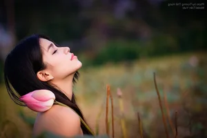 Vietnamese Beauty Showcase: Stunning Portraits from the Pack 16 Collection - image 17