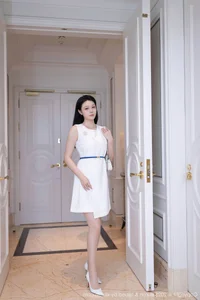 Capturing Elegance: An Ran’s Dreamy Coastal Escape to Zhuhai in XiuRen Series No. 10829 - image 8