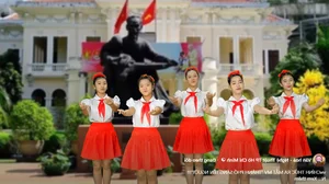 Over 50 Artists Unite for the Inspiring 'Thanh Pho Sang Ten Nguoi' Music Video - image 3