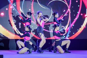 Vietnam Idol 2023 Champion Amazed by Energetic Performance at UEF's Got Talent - image 9