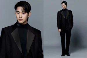The World’s Six Great Fashion Empires and Kim Soo Hyun’s Role as a Global Ambassador - image 12
