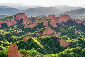 Decoding the Secrets of the Largest Open-Pit Gold Mine of the Roman Empire - image 8