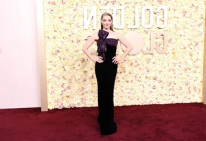 Most Talked About Beauties of Golden Globes 2024 Red Carpet - image 7