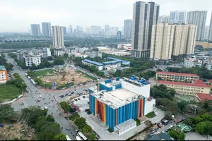 Exploring the Unique Modern Architecture of Hanoi's New Youth Theatre - image 6