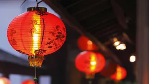 Traditional Feng Shui Decorating Tips for Attracting Luck and Prosperity During the New Year - image 0