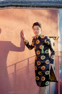 Meet Bao Nam: Jennifer Pham and Quang Dung’s 16-Year-Old Son Who Stands 1.9 Meters Tall - image 1