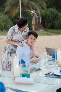 Meet Bao Nam: Jennifer Pham and Quang Dung’s 16-Year-Old Son Who Stands 1.9 Meters Tall - image 7