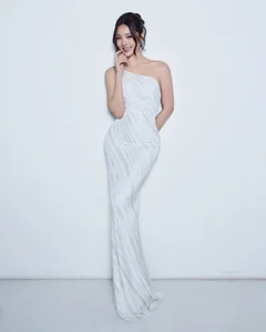 Karen Nguyen's radiant beauty and elevated visual in her latest appearance - image 4