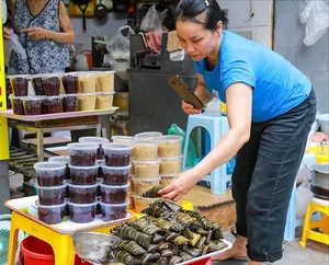 Bustling Dragon Boat Festival Market: A Celebration of Culture and Flavors - image 8