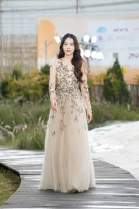 Miss Bao Ngoc and Vo Hoang Yen: A Study in Contrasting Runway Styles - image 1