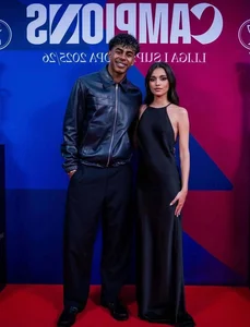The Stunning Beauty of Lamine Yamal Girlfriend Captivates Football Fans - image 1