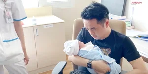 Duong Khac Linh Shares Hilarious and Heartwarming Moments with Newborn Twins - image 6